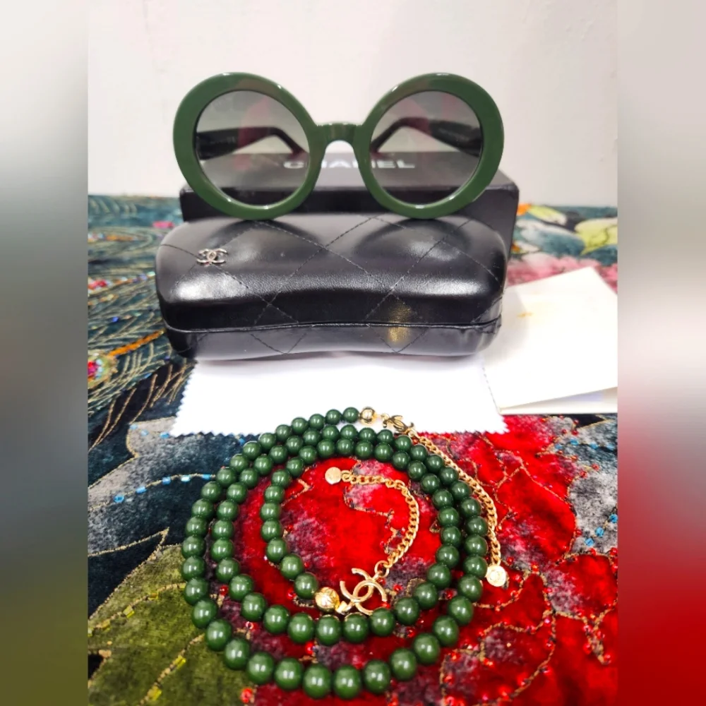 Chanel Green Sunglasses - Picture 1 of 10